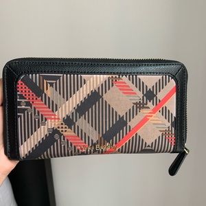 Vera Bradley wallet